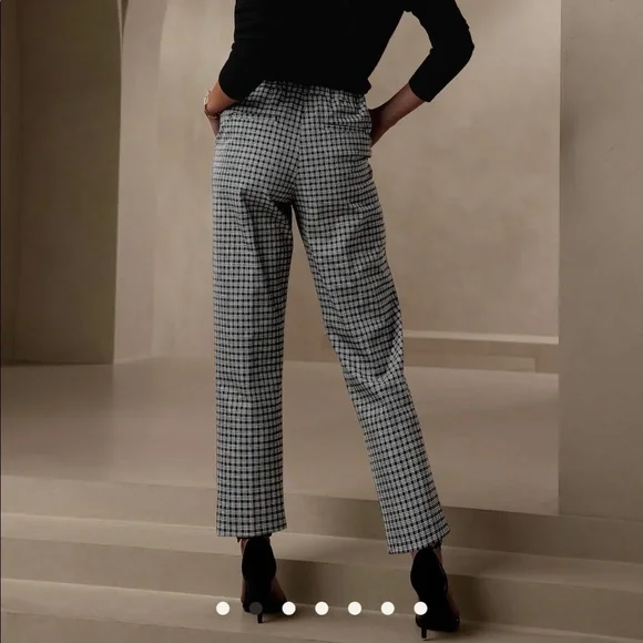 Banana Republic plaid pants, Petite size 2, Brand new - Picture 2 of 4